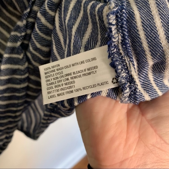 Mossimo Off Shoulder Blouse Blue White Stripes - Picture 8 of 9